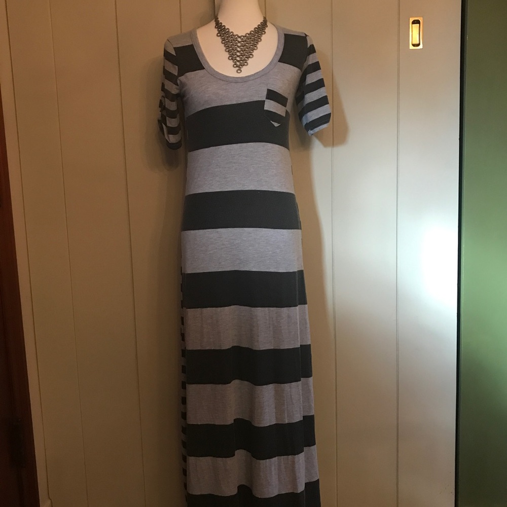 Poof Stripe Maxi Dress L